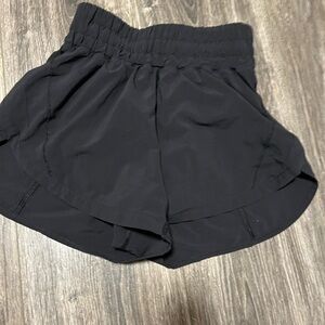Lulu lemon black shorts